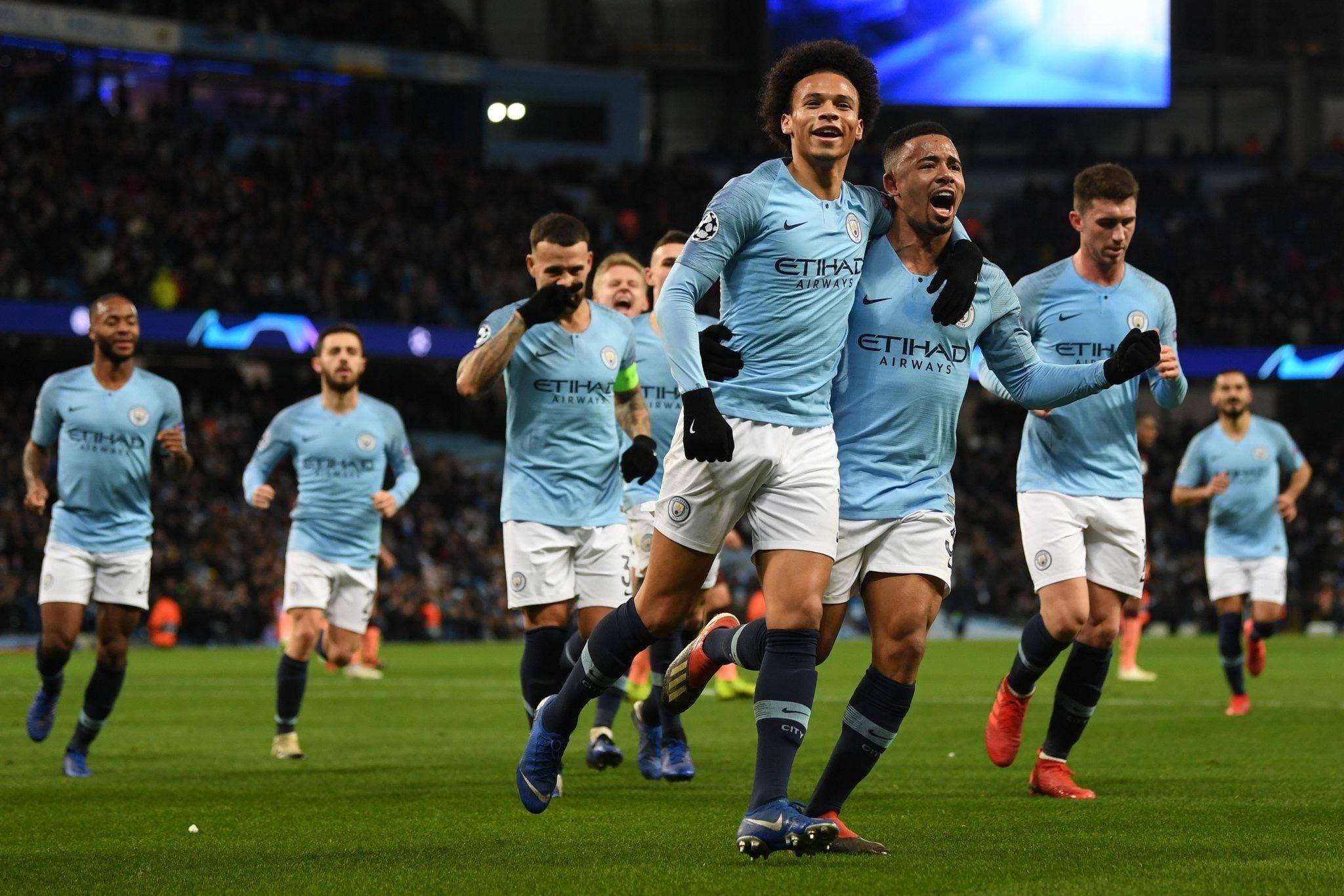 不少年轻球 不少年轻球