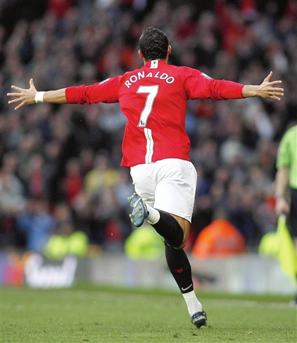 更是整体团 更是整体团